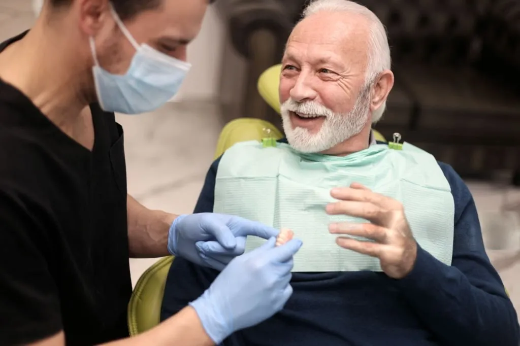 Family & Cosmetic Dentist in Newark, NJ 07106 & 07112